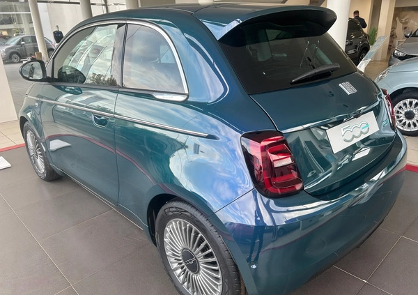 Fiat 500 cena 112100 przebieg: 1, rok produkcji 2023 z Pszczyna małe 56